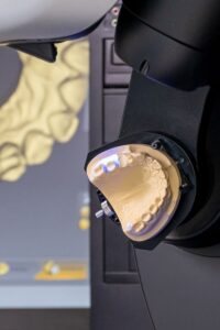 tecnologia cad cam per dentiere